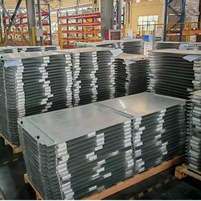 Kalite Prismatik EV pil paketleri için damgalanmış kavrulmuş & serpentin tüp sıvı soğutma plağı fabrika